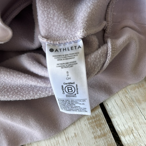 Athleta Women’s Plush Hoodie Size S Light Purple *discoloration* - Picture 6 of 8